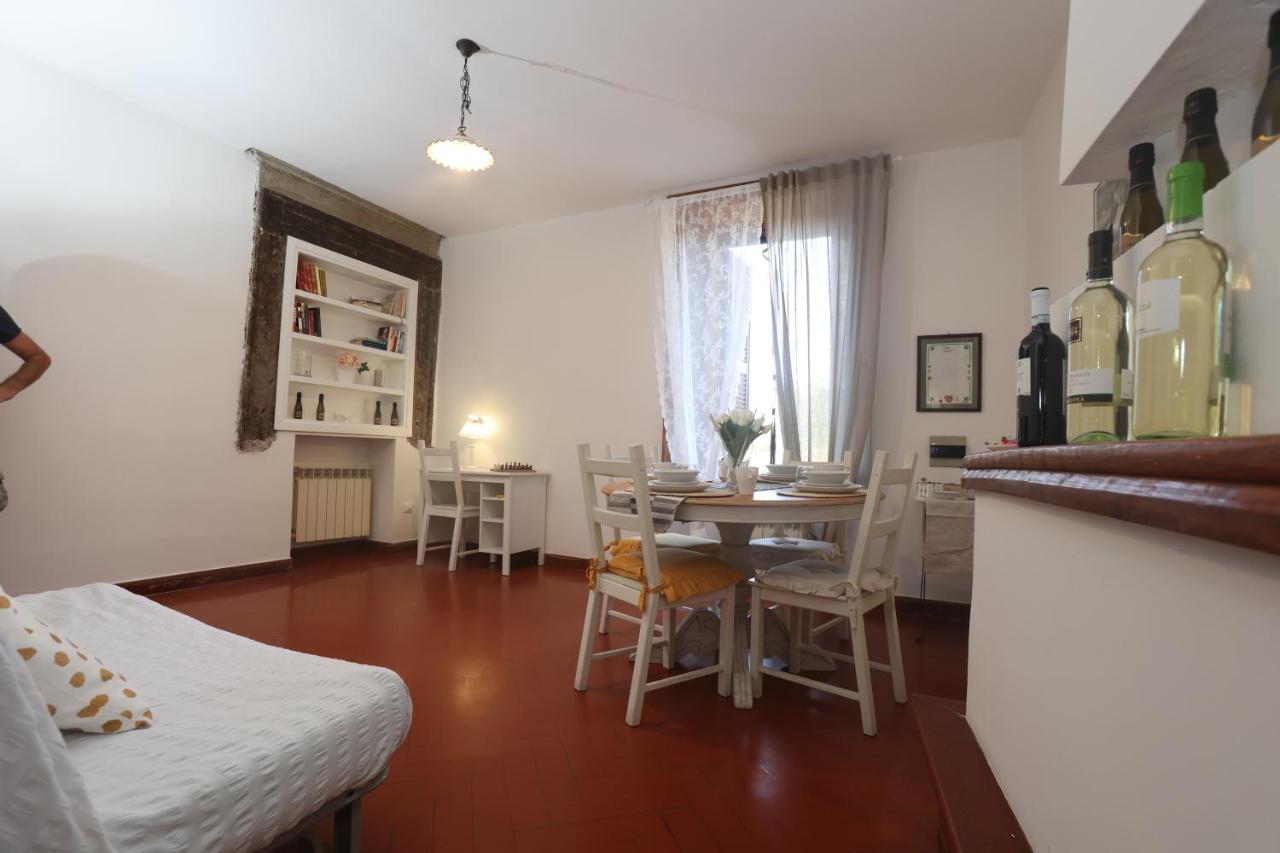 Relax Nel Borgo, La Fontana Lejlighed Campagnano Di Roma Eksteriør billede